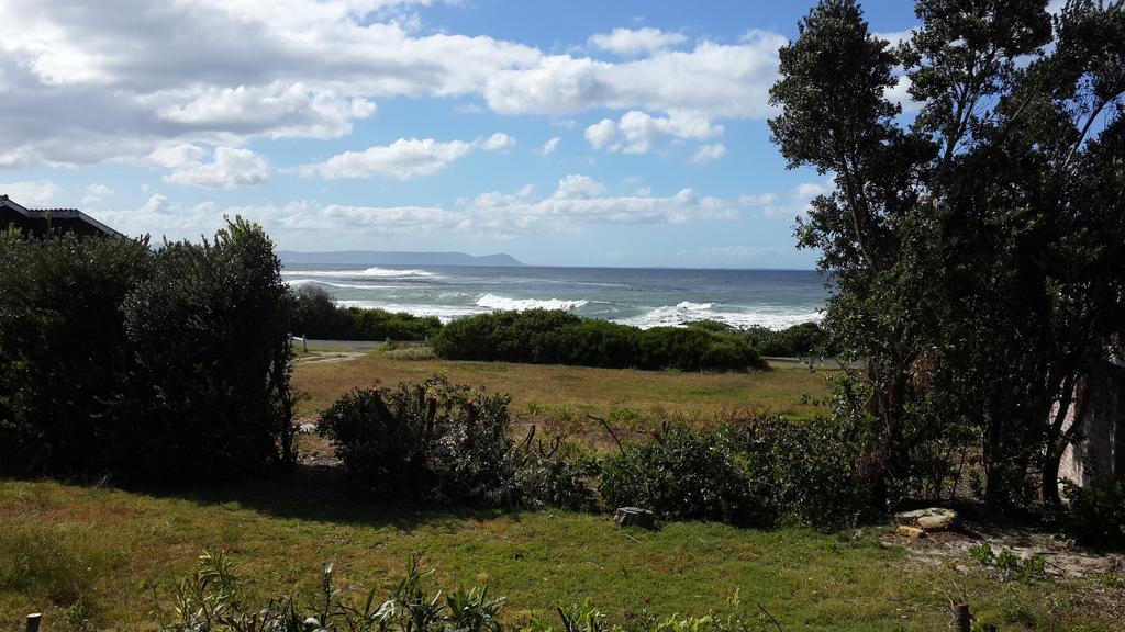 Strandloper Apartments Hermanus Eksteriør bilde