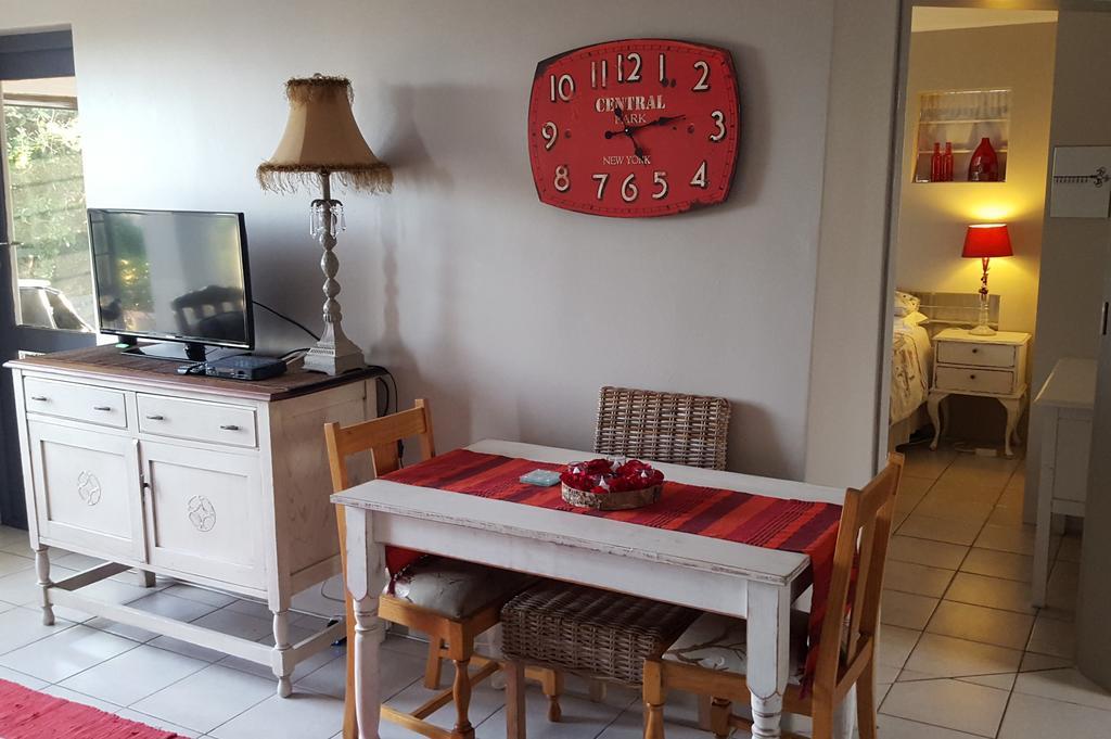 Strandloper Apartments Hermanus Eksteriør bilde